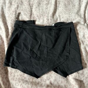 Black Jean Skort
